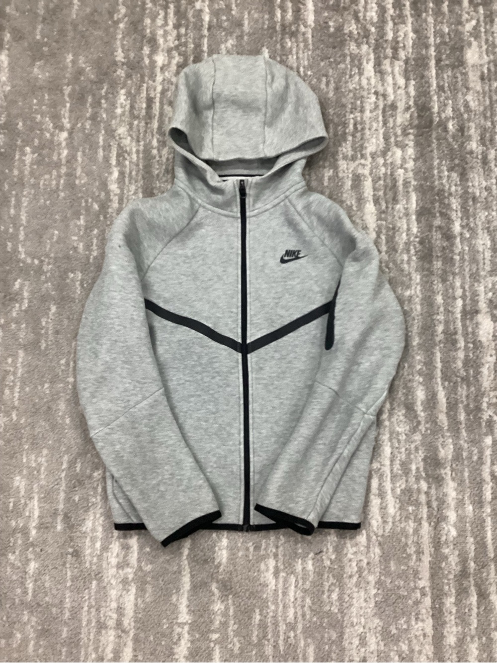 Nike Kids Light Grey Hooded Full-Zip Jacket with Black Accents